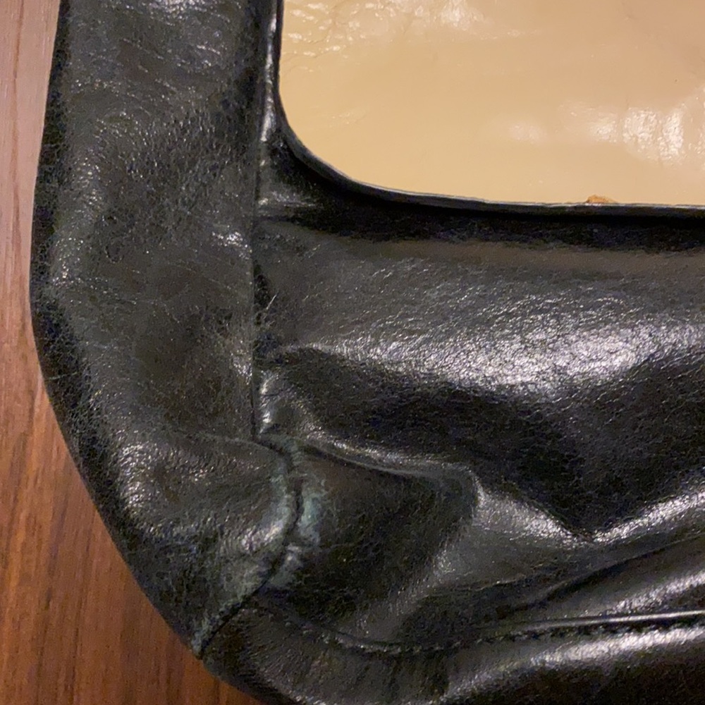 Badgley Mischka Black and Tan purse - Picture 7 of 16